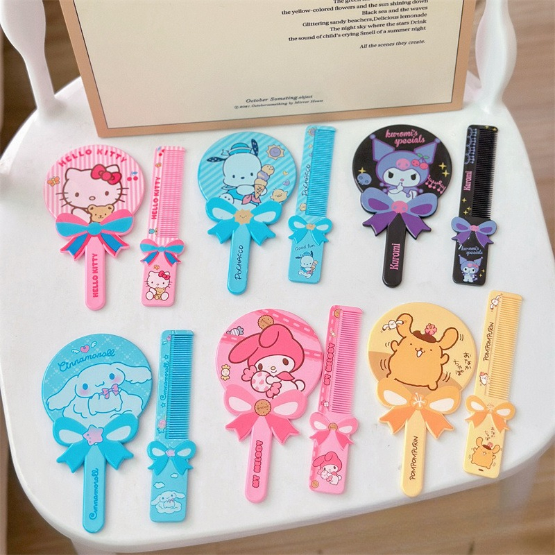 Hello Kitty Comb Mirror Set Ca - My Beauty Makeup Set avis et prix